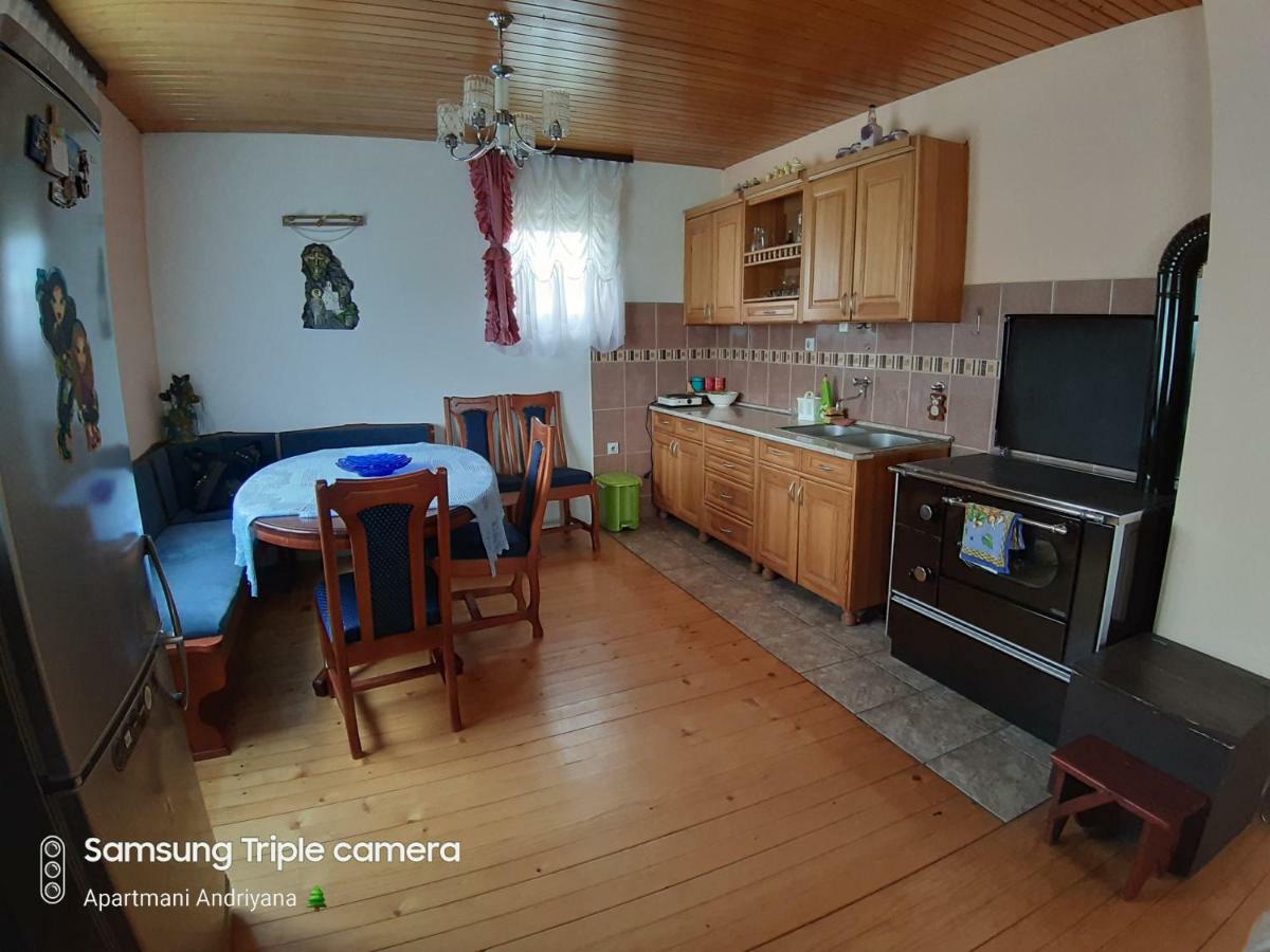 Apartments Andriyana 자블야크 외부 사진
