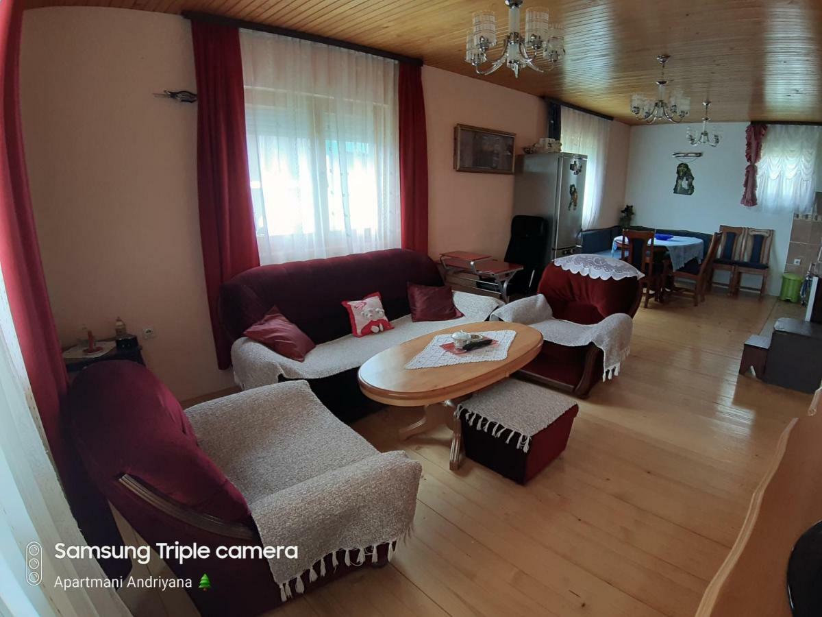 Apartments Andriyana 자블야크 외부 사진